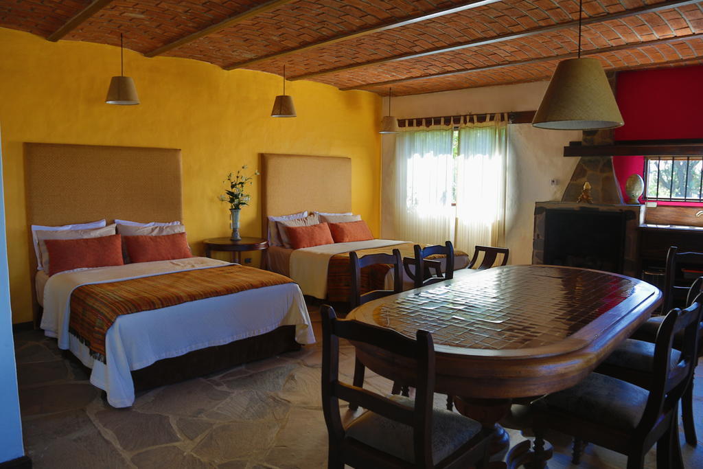 Hotel Villa Cassis تابالبا الغرفة الصورة
